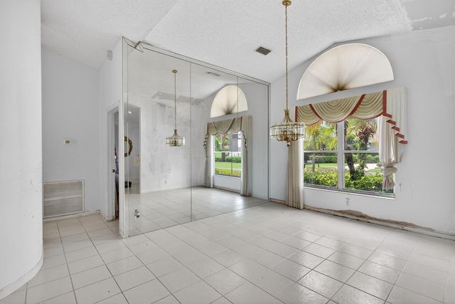 2825 NW 29th Drive, Boca Raton, FL 33434