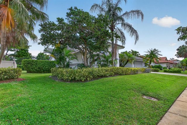 2825 NW 29th Drive, Boca Raton, FL 33434