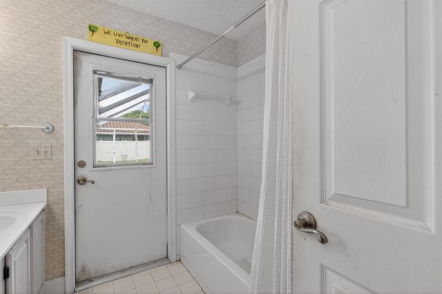 2825 NW 29th Drive, Boca Raton, FL 33434