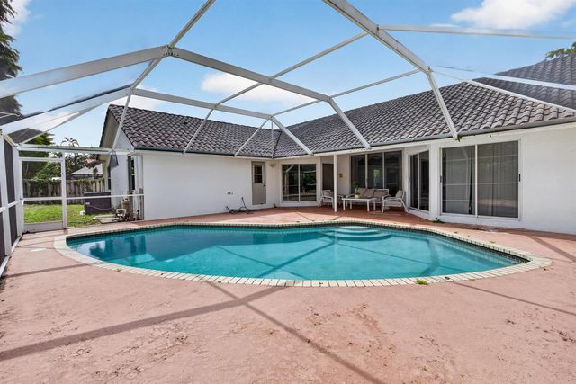 2825 NW 29th Drive, Boca Raton, FL 33434
