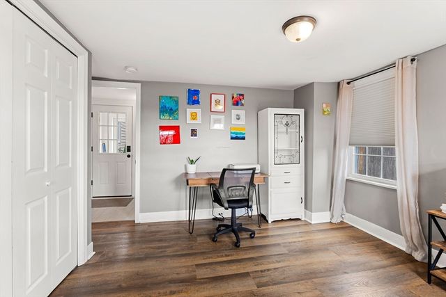 39 Chestnut St, Peabody, MA 01960