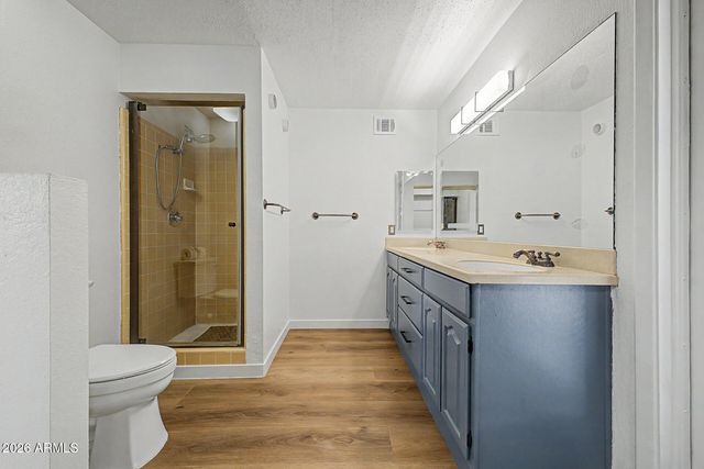 2552 E BROWN Road, Mesa, AZ 85213