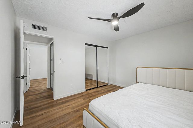 2552 E BROWN Road, Mesa, AZ 85213