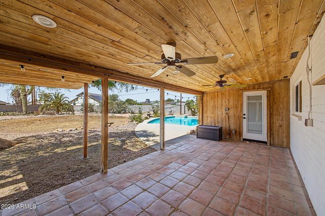 2552 E BROWN Road, Mesa, AZ 85213