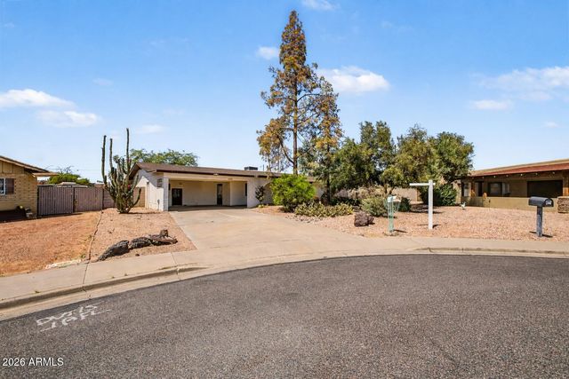 2552 E BROWN Road, Mesa, AZ 85213