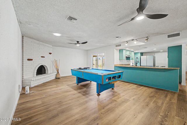 2552 E BROWN Road, Mesa, AZ 85213