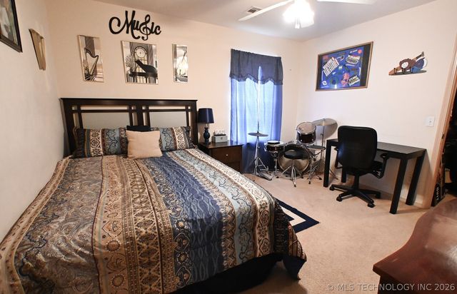 501 S 64th Street W, Muskogee, OK 74401