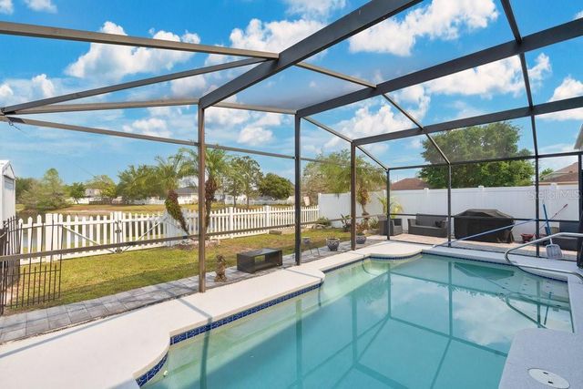5051 SILVER THISTLE LANE, St Cloud, FL 34772