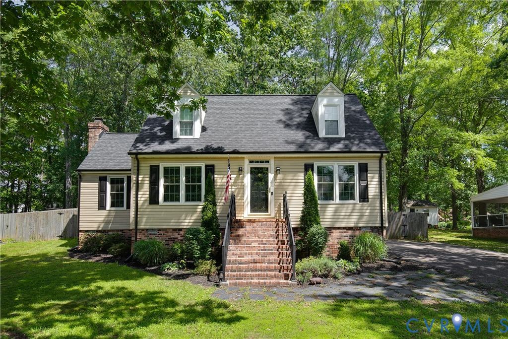 2614 Pleasant Run Dr, Henrico, VA 23233