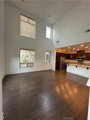 50 Soho, Irvine, CA 92612