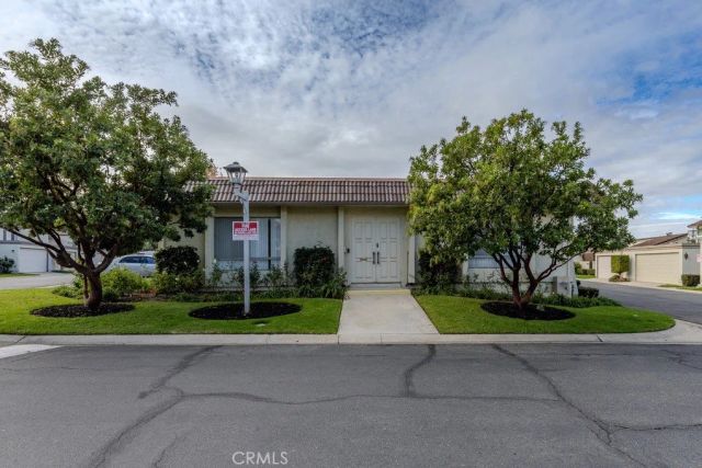 5559 E Vista del Dia, Anaheim, CA 92807