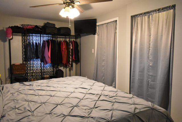 518 Riverdale Avenue, Manchester, NH 03103