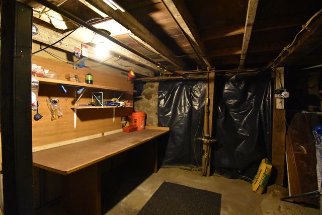 518 Riverdale Avenue, Manchester, NH 03103