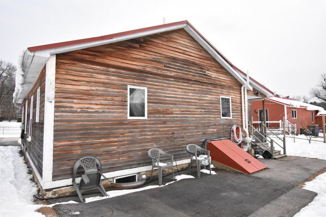 518 Riverdale Avenue, Manchester, NH 03103