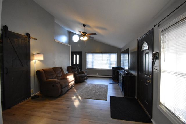 518 Riverdale Avenue, Manchester, NH 03103