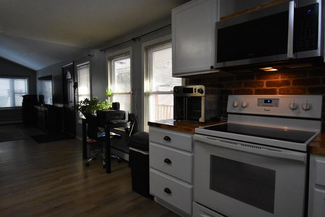 518 Riverdale Avenue, Manchester, NH 03103