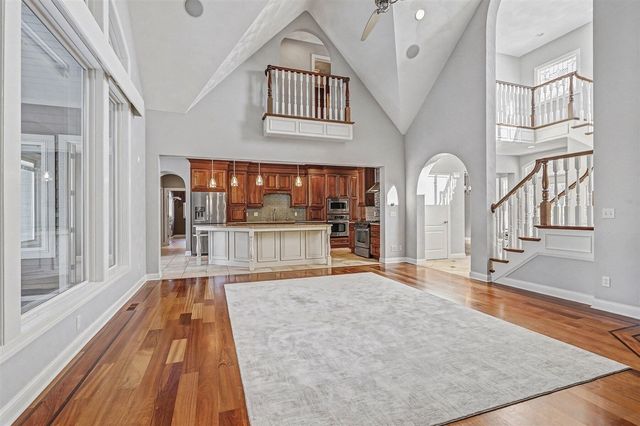 318 Minges Hills Drive, Battle Creek, MI 49015