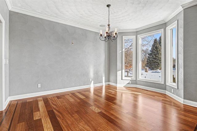 318 Minges Hills Drive, Battle Creek, MI 49015