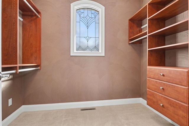 318 Minges Hills Drive, Battle Creek, MI 49015