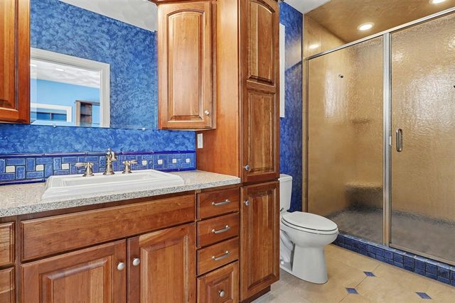 318 Minges Hills Drive, Battle Creek, MI 49015