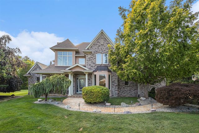 318 Minges Hills Drive, Battle Creek, MI 49015