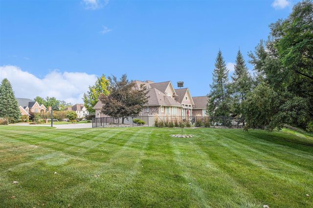 318 Minges Hills Drive, Battle Creek, MI 49015