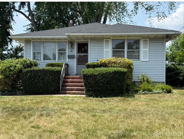 38 Wayne Street, Edison, NJ 08817