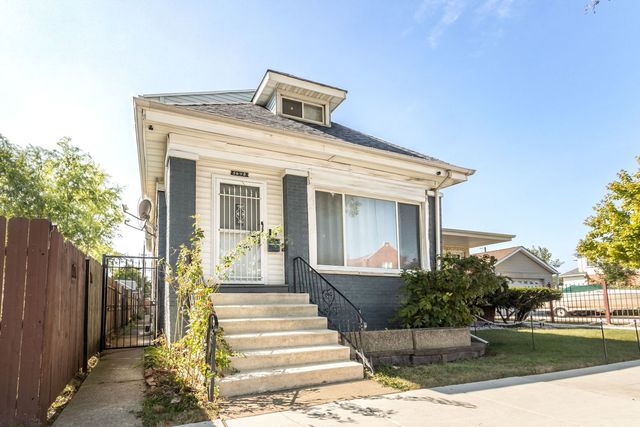 5648 S California Avenue, Chicago, IL 60629