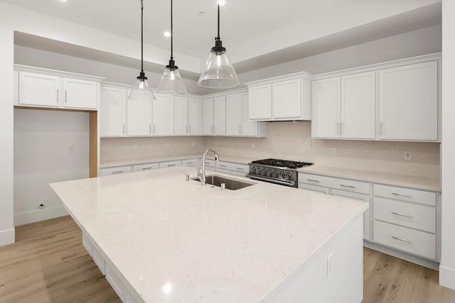 9041 Ventura St, Granite Bay, CA 95746