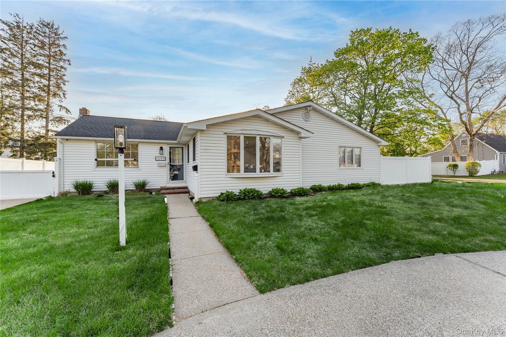 1398 Pine Acres Boulevard, Bay Shore, NY 11706
