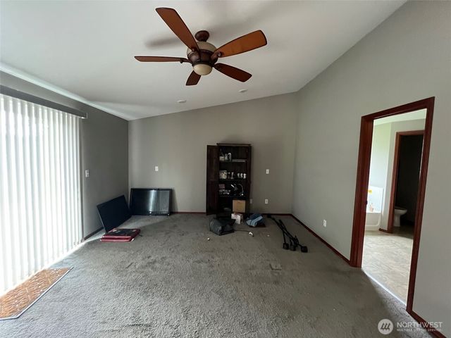 30510 37th Avenue E, Graham, WA 98338