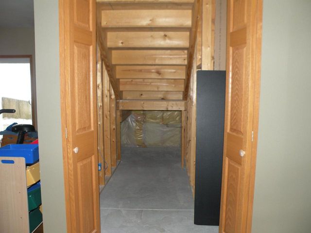 9859 Spring Road, Mount Hope, WI 53816