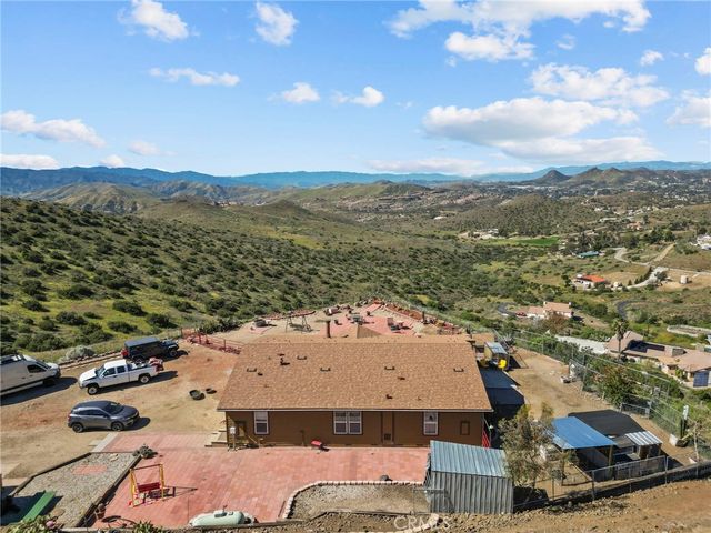 33330 Palen, Agua Dulce, CA 91350