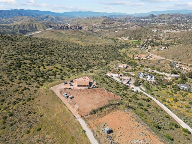 33330 Palen, Agua Dulce, CA 91350