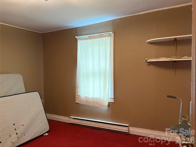 72 Alexander Road, Weaverville, NC 28787