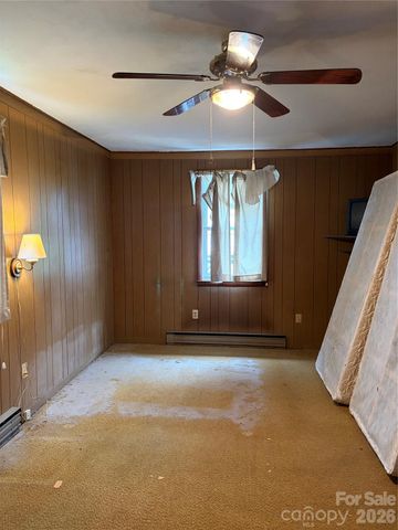 72 Alexander Road, Weaverville, NC 28787