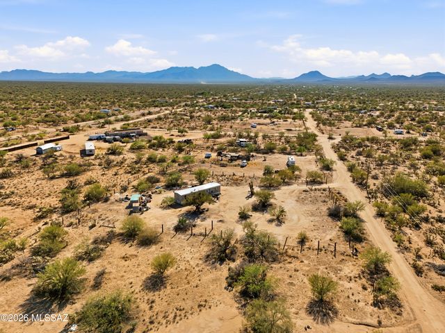 15201 W Cattle Trail, Tucson, AZ 85736