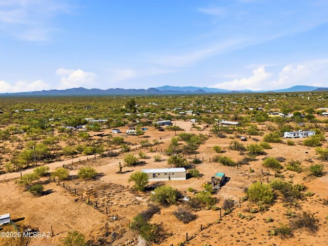15201 W Cattle Trail, Tucson, AZ 85736