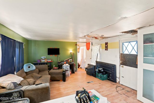 15201 W Cattle Trail, Tucson, AZ 85736
