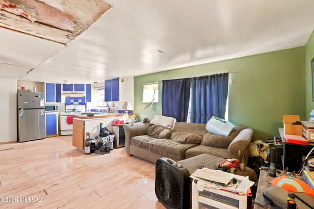 15201 W Cattle Trail, Tucson, AZ 85736