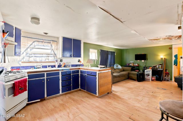15201 W Cattle Trail, Tucson, AZ 85736