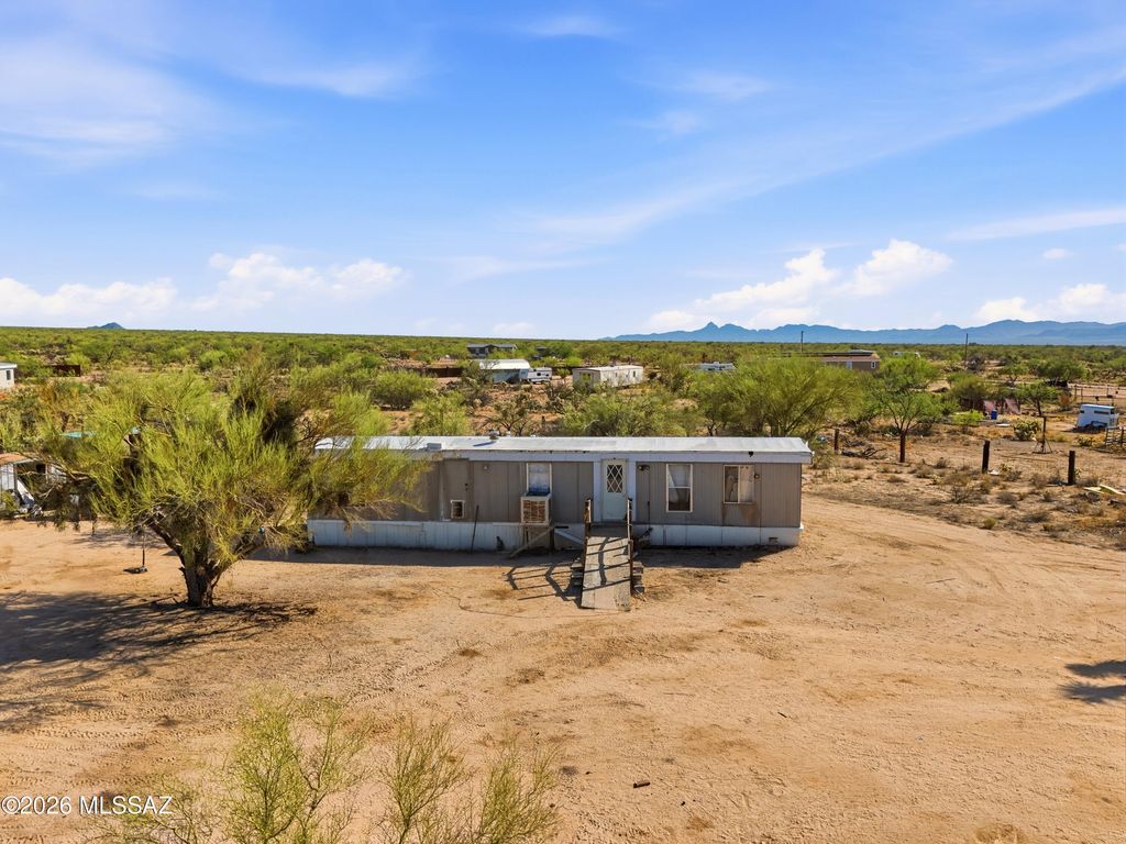 15201 W Cattle Trail, Tucson, AZ 85736