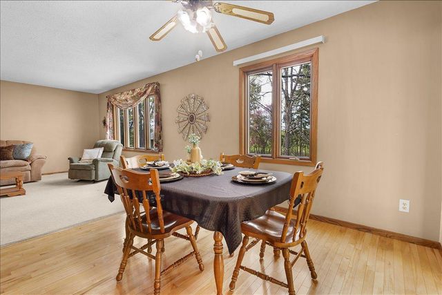 1825 203rd Avenue NW, Oak Grove, MN 55011