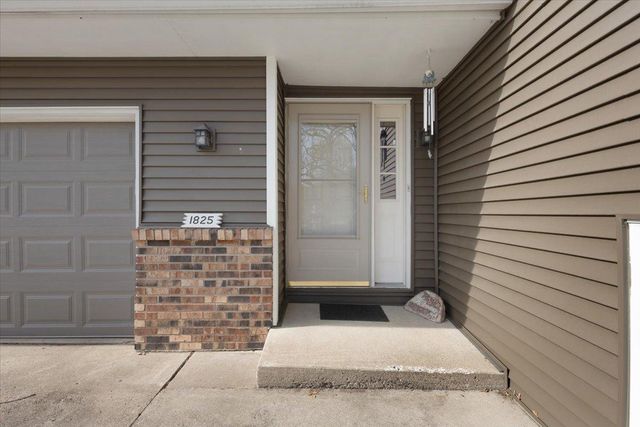 1825 203rd Avenue NW, Oak Grove, MN 55011