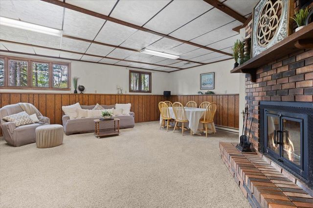 1825 203rd Avenue NW, Oak Grove, MN 55011