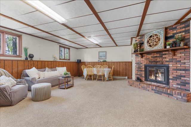 1825 203rd Avenue NW, Oak Grove, MN 55011