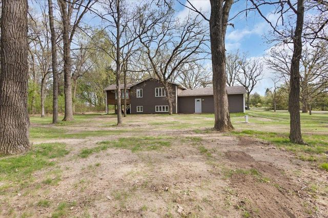 1825 203rd Avenue NW, Oak Grove, MN 55011