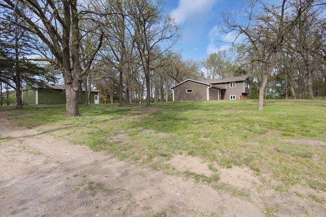 1825 203rd Avenue NW, Oak Grove, MN 55011