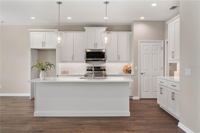 4550 FAIRWAY OAKS DRIVE, Mulberry, FL 33860