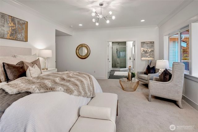 15033 SE 44th Street, Bellevue, WA 98006